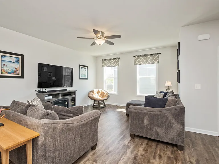 2720 Avinity Ln #A — Photo 9