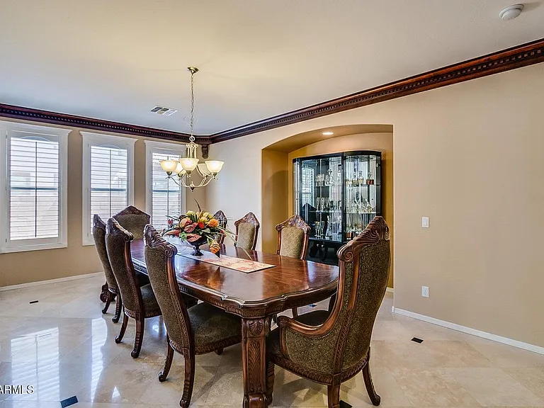 2892 E Beechnut Pl — Photo 9