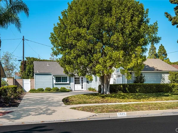 1429 E Fairway Dr, Orange, CA 92866