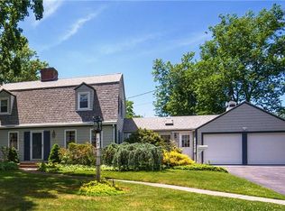 73 Merrymount Dr, Warwick, RI 02888