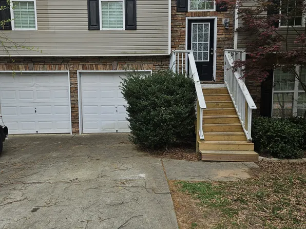 209 Arbor Creek Dr, Dallas, GA 30157