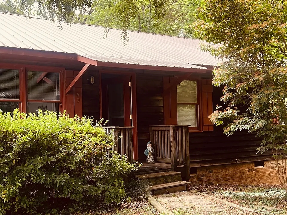 49 Cotten St
