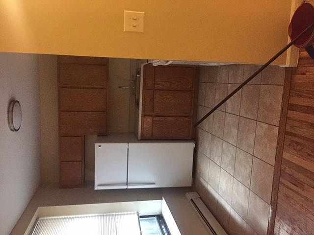 1st image of 150 W Burnside Ave APT 2K