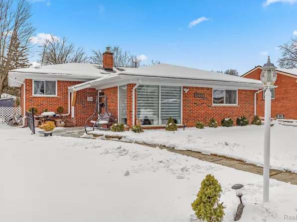 27653 Perth St, Livonia, MI 48154