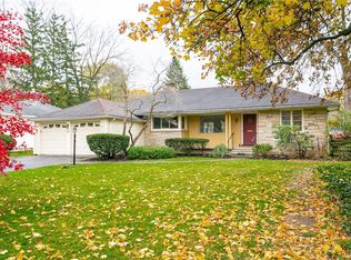 95 Penarrow Rd, Rochester, NY 14618