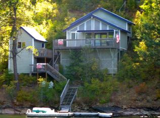 15850 S Spirit Lake Rd, Spirit Lake, ID 83869