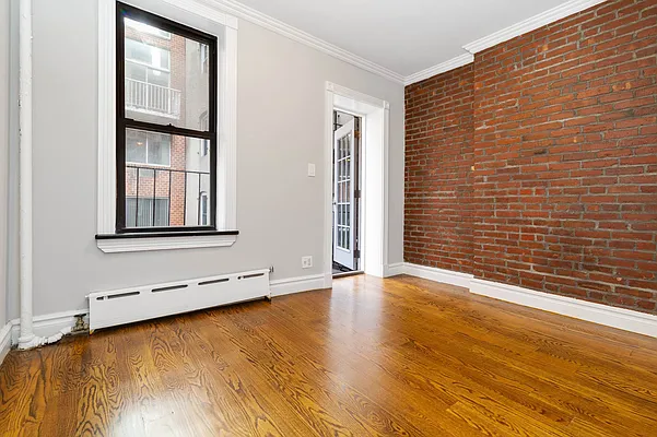 Rented by REAL New York | media 2