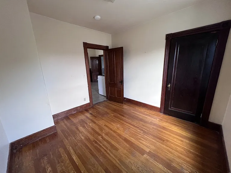 71 Ash St #3 — Photo 6