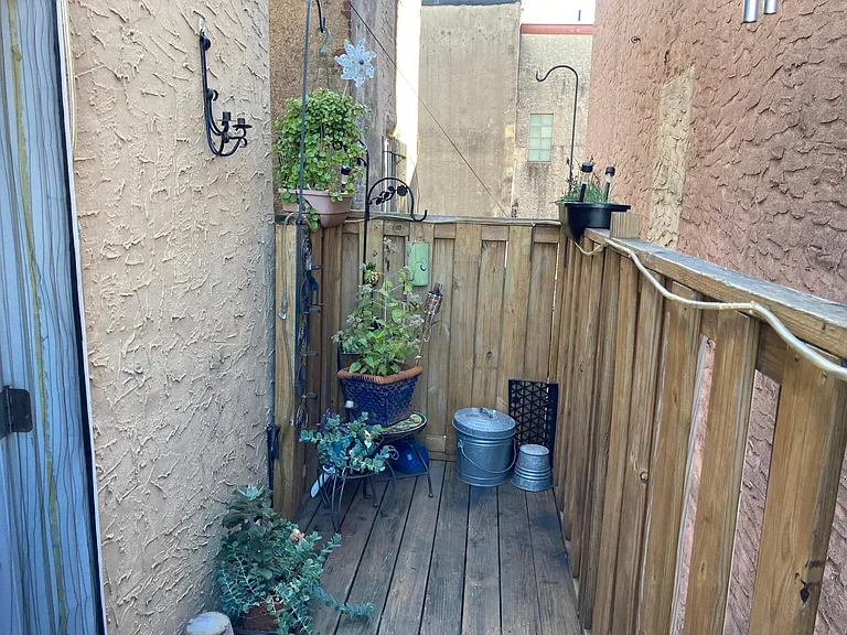 1028 E Passyunk Ave #2 — Photo 6