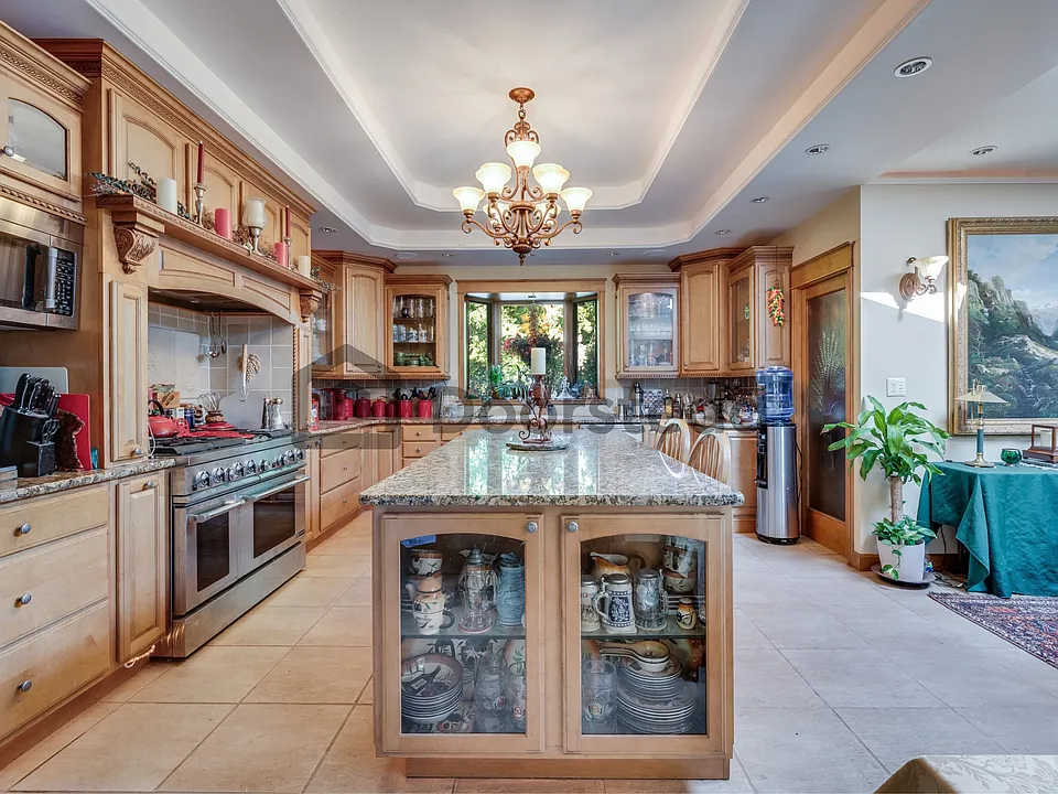872 SW 174th St