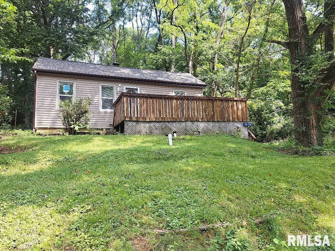 233 Maywood Ave photo 1