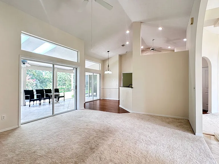 7468 Aprelle Dr — Photo 26