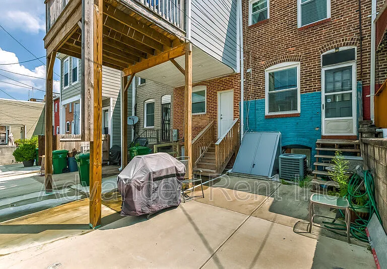528 S Streeper St — Photo 27