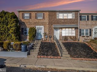 1158 Bayless Pl, Norristown, PA 19403