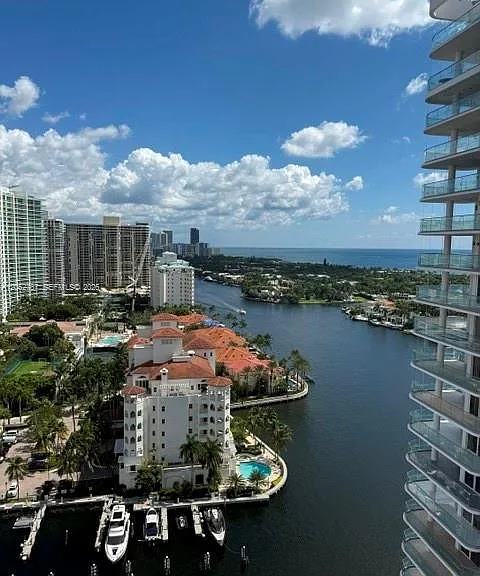 19707 Turnberry Way #24B — Photo 1