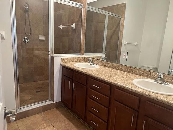 5th image of 5906 Woodlands Blvd #5906