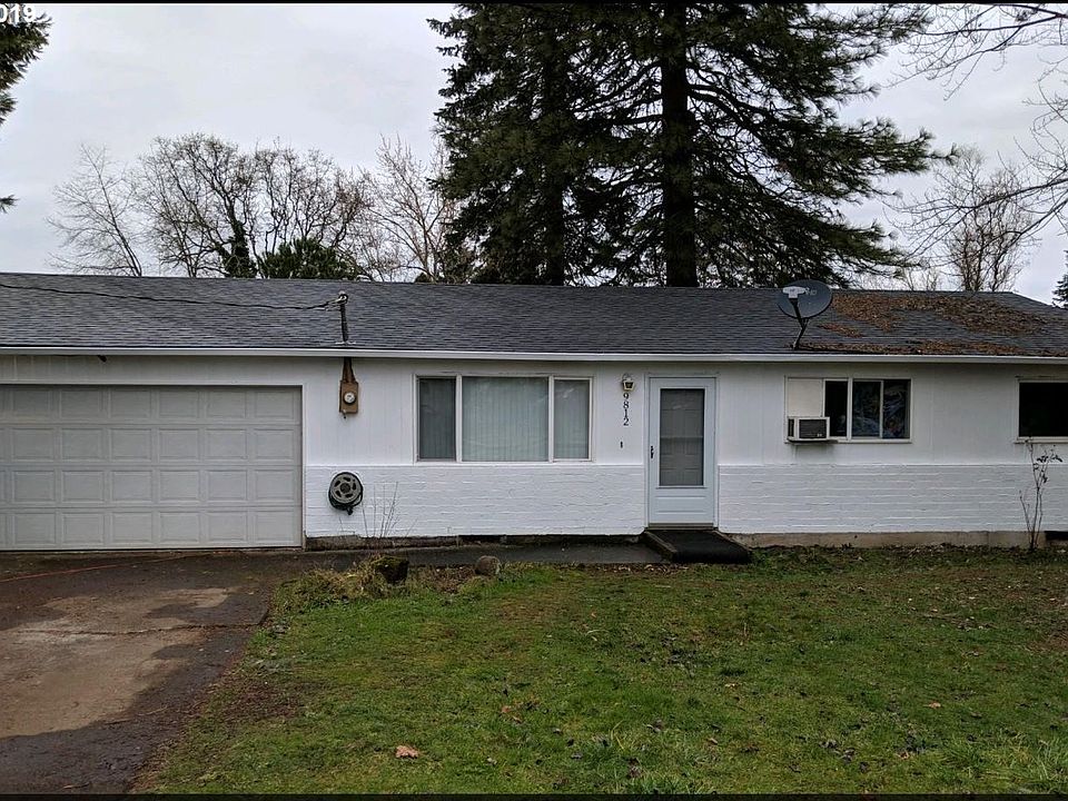 1st image of 9812 NE 70th St
