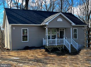 Scarlet Oak Dr, Harpers Ferry, WV 25425