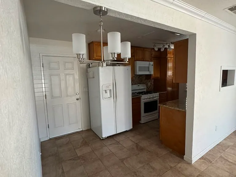 1819 S Cherokee Ln #60 — Photo 6