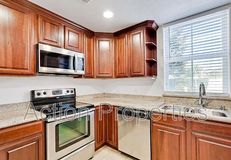 800 S Abel St #100 — Photo 8