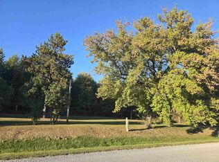 2539 E Neuman Rd, Pinconning, MI 48650