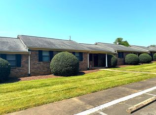 1200 E Academy St APT 4, Cherryville, NC 28021