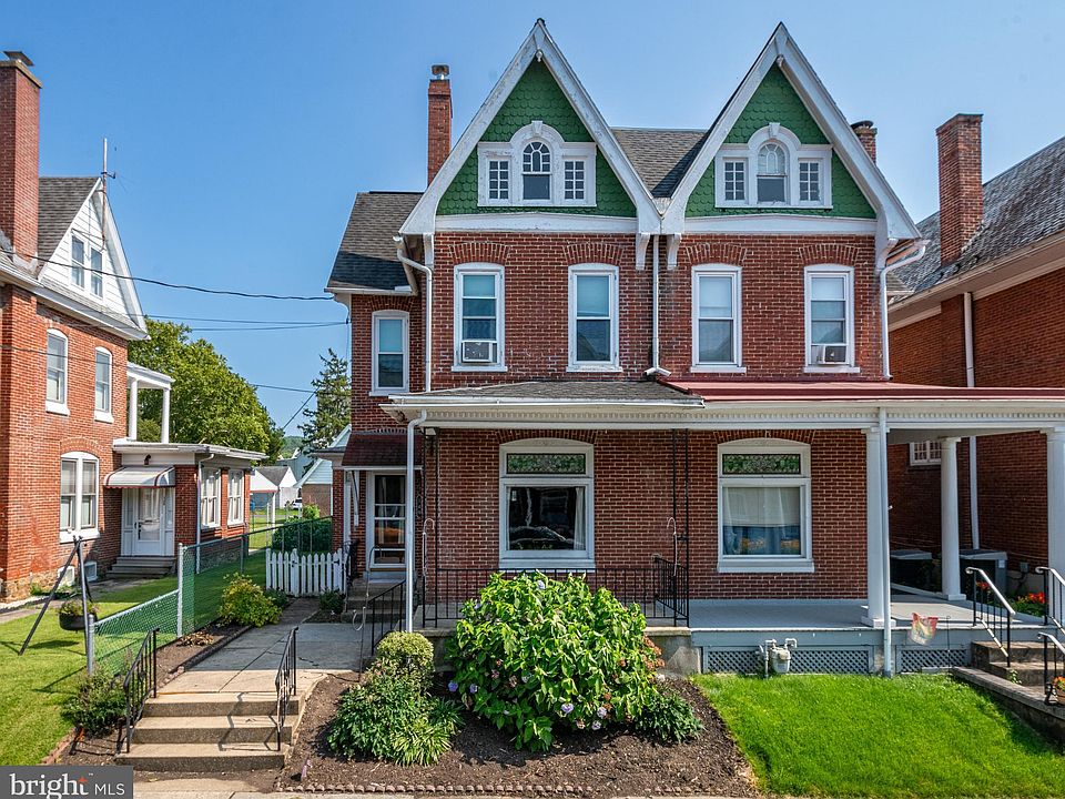 1st image of 140 W Washington St