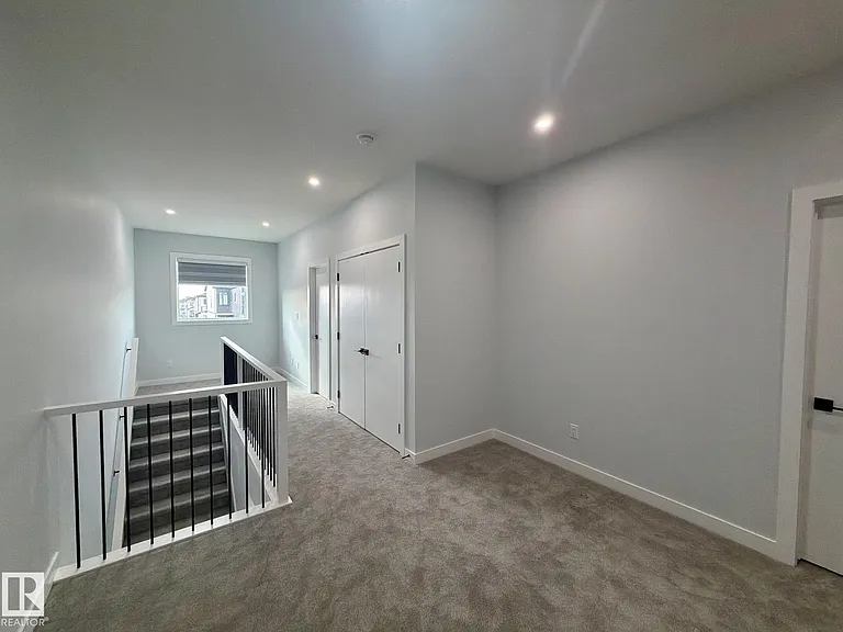 137 29th St SW — Photo 11