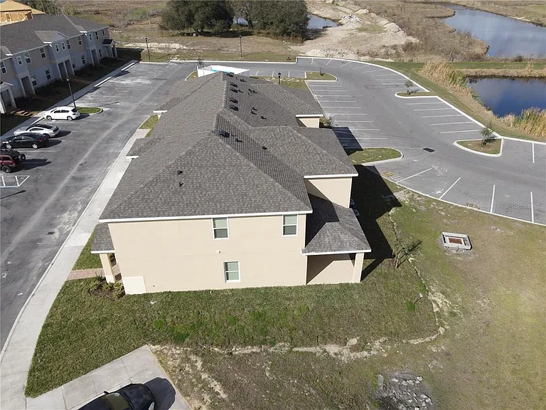 435 Annabelle Way — Photo 17