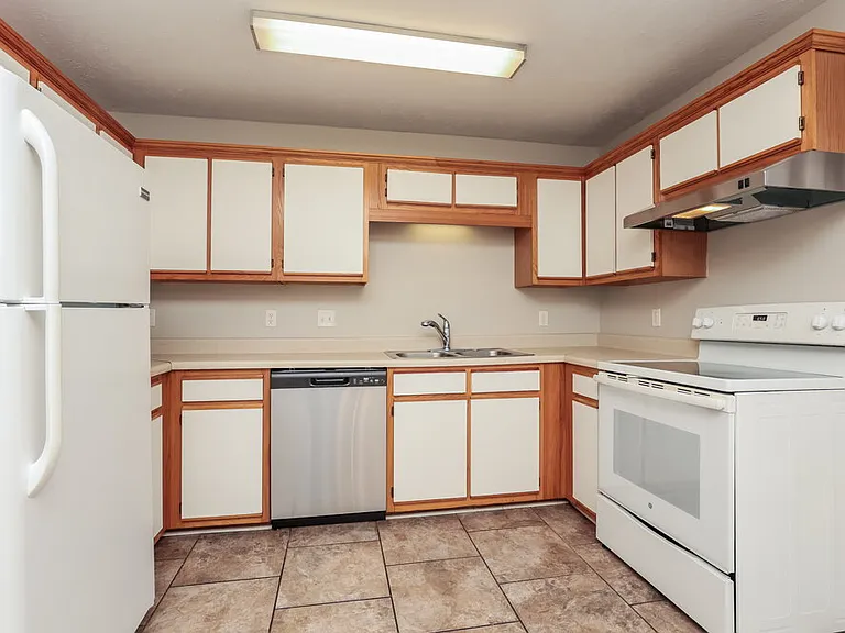 4080 Nir Shreibman Blvd #7 — Photo 8