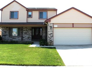 1796 Langford Dr, Troy, MI 48083