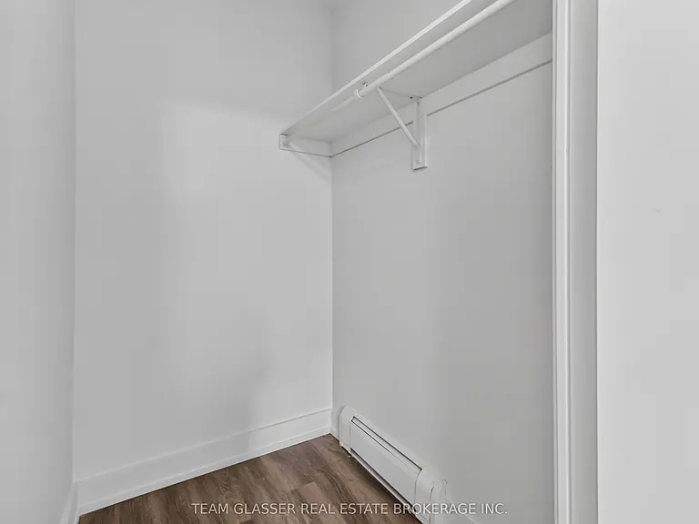 735 Wonderland Rd S #302 — Photo 15