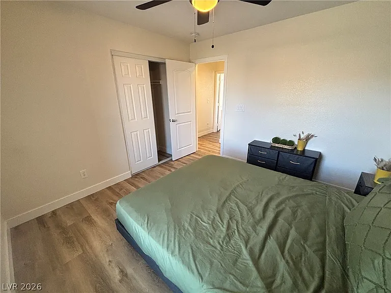 586 Brinkburn Point Ave — Photo 23