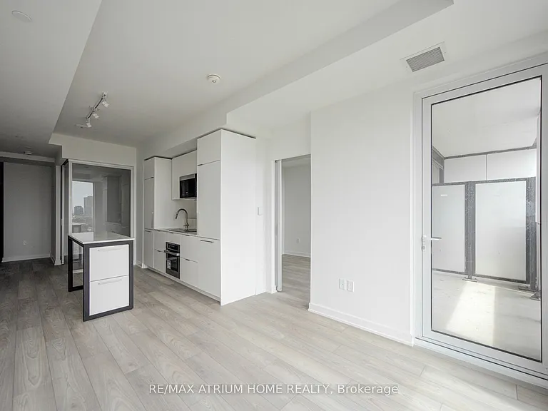 1 Fairview Rd E #621 — Photo 20