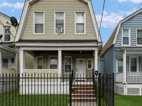 41 Coit St, Irvington Twp., NJ 07111