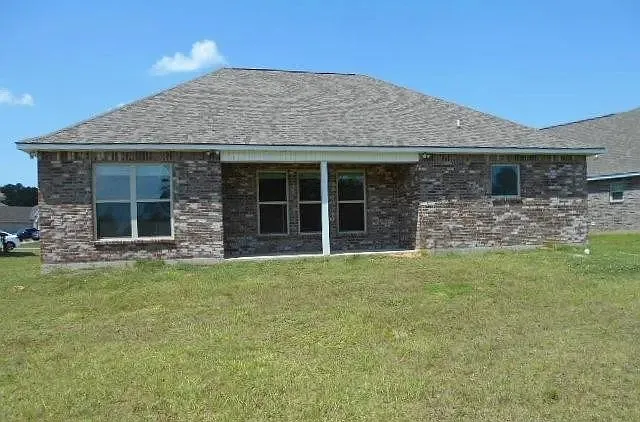 Building Photo - 126 Pine Lake Rd