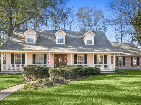 375 Beau Rivage Dr, Mandeville, LA 70471