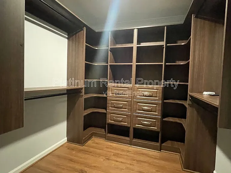1745 Berry Ct — Photo 31