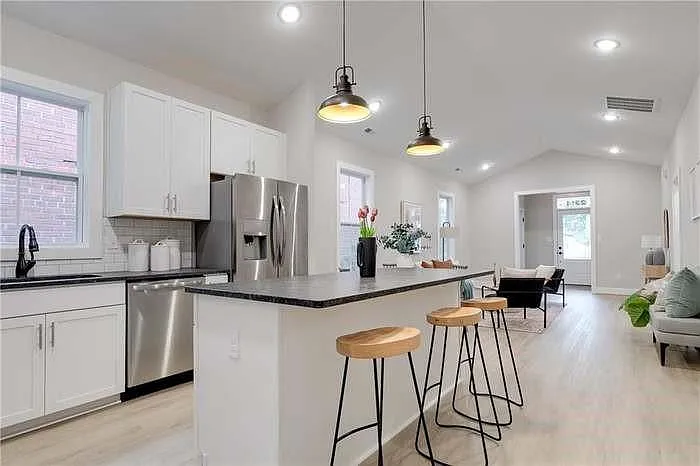 2314 Halifax Ave — Photo 8