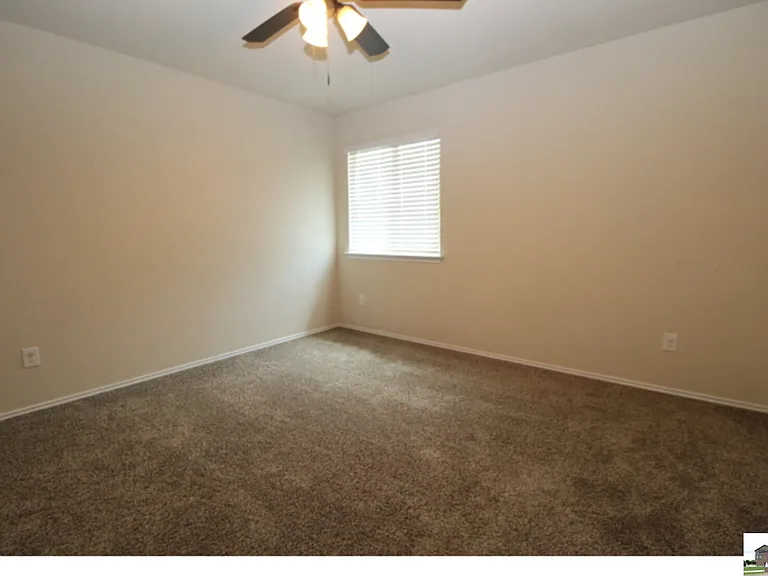 1202 Stonewall Rdg — Photo 41