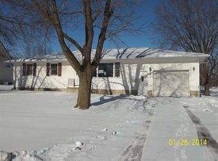 210 Maynard St, Maynard, IA 50655