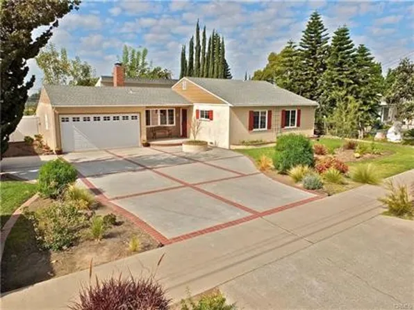 680 N Cambridge St, Orange, CA 92867