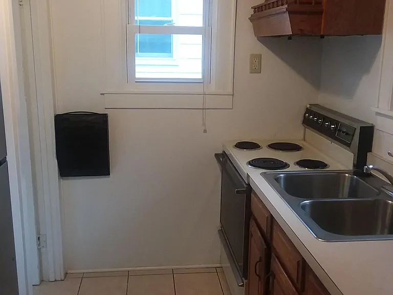 1020 Poxson Ave — Photo 27