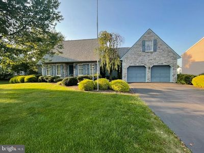 409 Rhoda Dr, Lancaster, PA, 17601