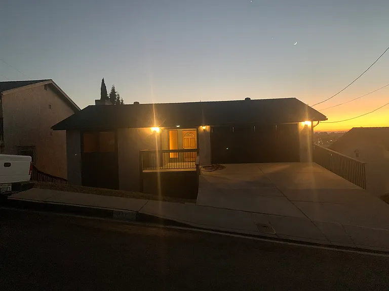 810 Concepcion Ave — Photo 30