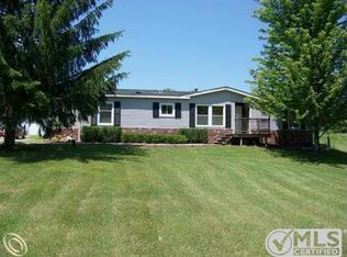 8513 Spicer Rd, Brighton, MI 48116