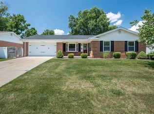 1965 N Downs Dr, Florissant, MO 63033
