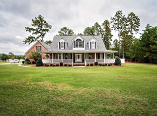 5651 Bridle Ridge Ln, Wade, NC 28395