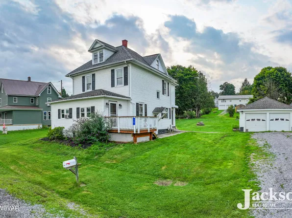 120 Prospect Ave, Jersey Shore, PA 17740