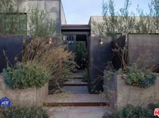 1214 Palms Blvd, Venice, CA 90291